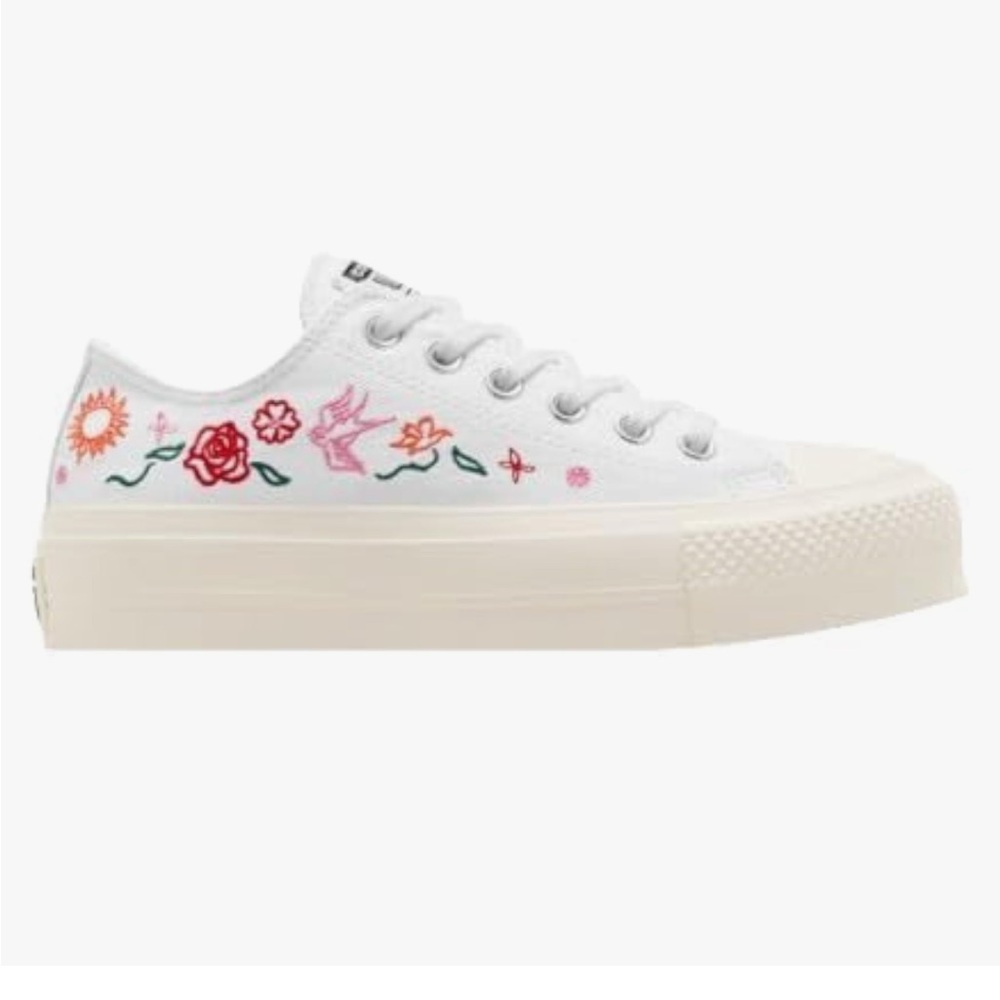 Converse Chuck Taylor All Star Lift Platform Summer Embroidered Low Top